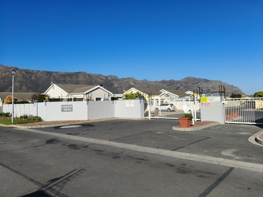3 Bedroom Property for Sale in Onverwacht Western Cape